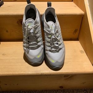 Size 10.5 grey Nike axis Men’s running shoes
